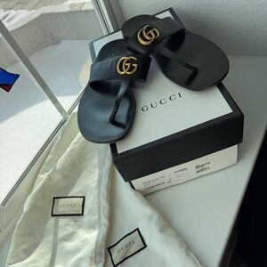 Gucci Black Sandals with Gold Logo